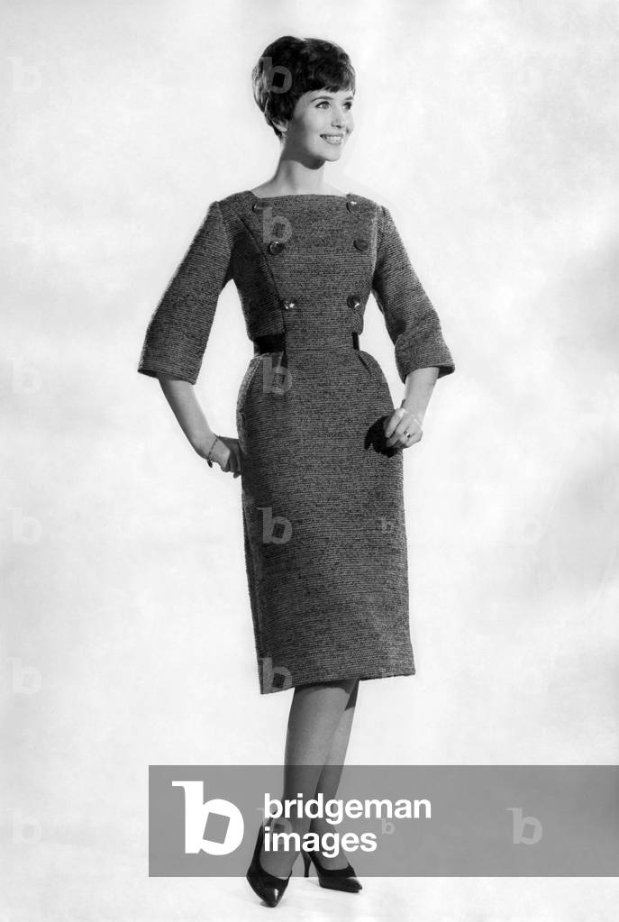 Reveille Fashions: January 1961