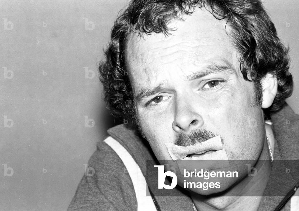 James Whale feeling sore after he had kissed 4,049 girls in eight hours creating a new world record. The Newcastle upon Tyne DJ also raised £1000 for charity.
September 1978
P78 911