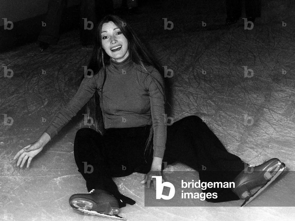 Jane Seymour actress a regular visitor to the Queens Skating Club Queensway London, 19th May 1976 (b/w photo)