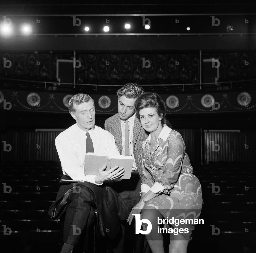 Carl Paulsen , Director of the Oldham Repertory theatre Club's Coliseum venue in Fairbottom Street, Manchester discussing the role of Coronation Street actress Pat Phoenix (right) ahead of her performance as Catherine in the Tennessee William's play 