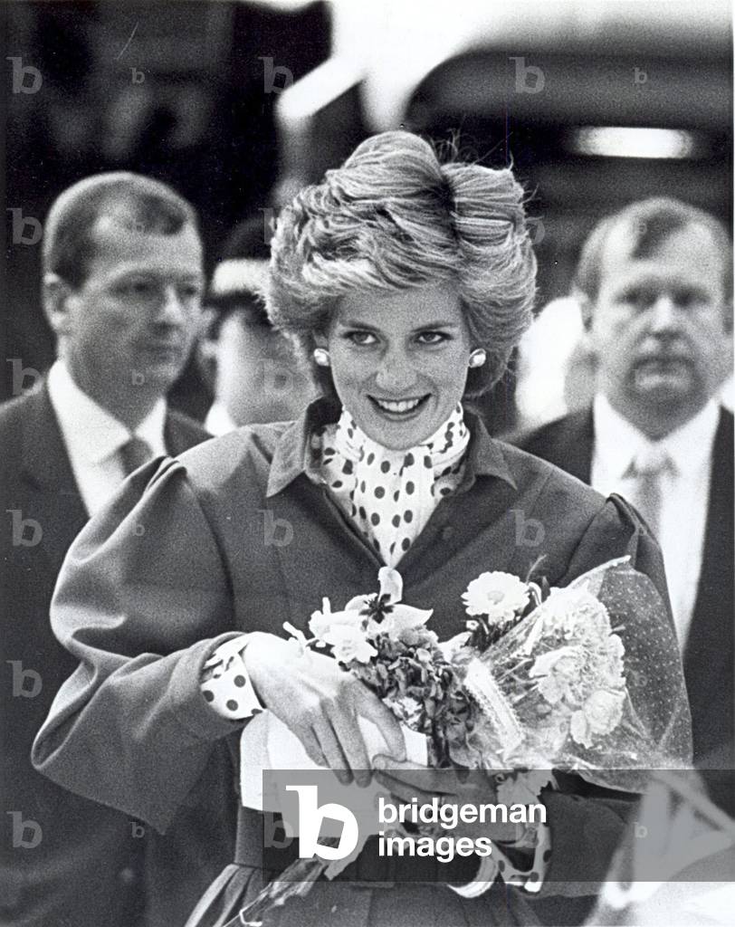 Princess Diana the Princess of Wales. (North East visits). Princess Diana arriving at Newcastle Central Station. 22/05/1986 (b/w photo)