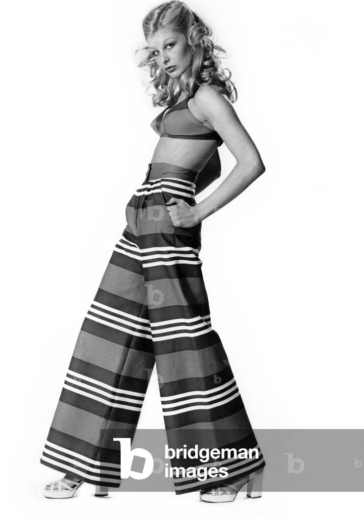 Clothing: It is called wow power. An outfit that says: 