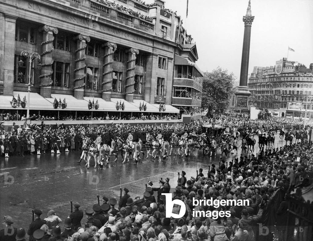 Coronation of Queen Elizabeth II, 3rd June 1953 (b/w photo)