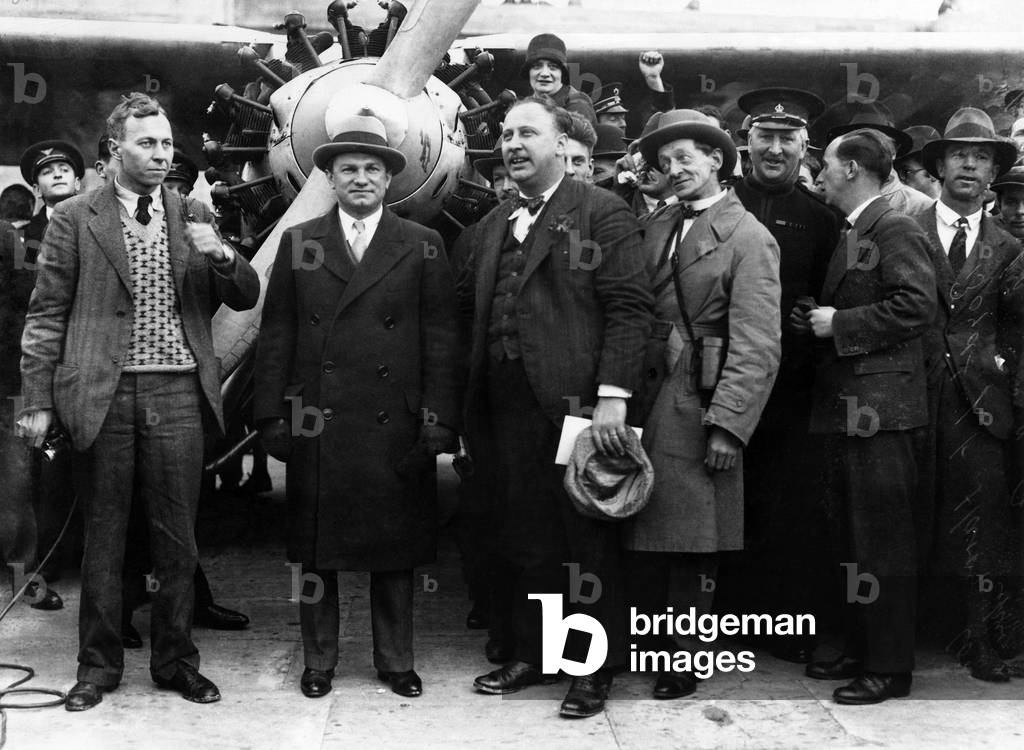 Atlantic Fliers at Cryodon. 
Captain Erroll Boyd, Mr. Lavine and Lt. H. Connor. 
October 1930