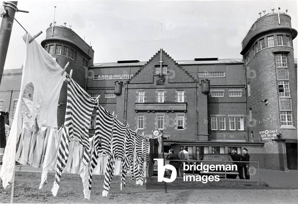 Hampden Park, Glasgow
Queens Park strips hanging out after being washed
washing hanging out to dry at hampden stadium 1971
