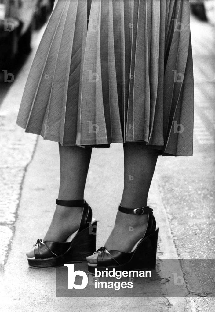 Fashion: Platform shoes. August 1974
