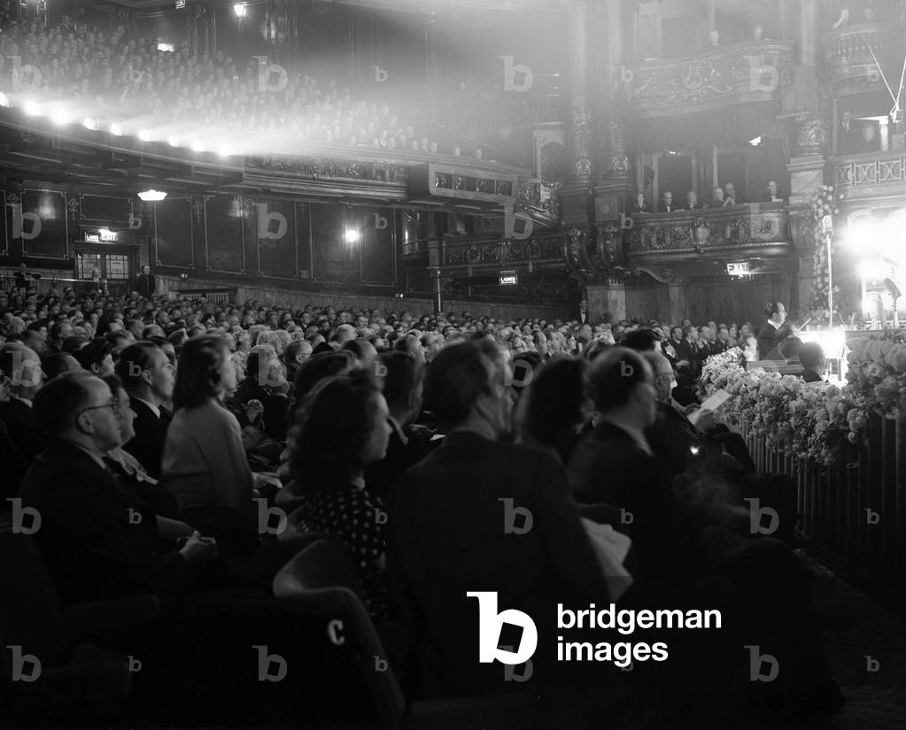 The Daily Herald Radio Show at the London Palladium, 2nd October 1949 (b/w photo)