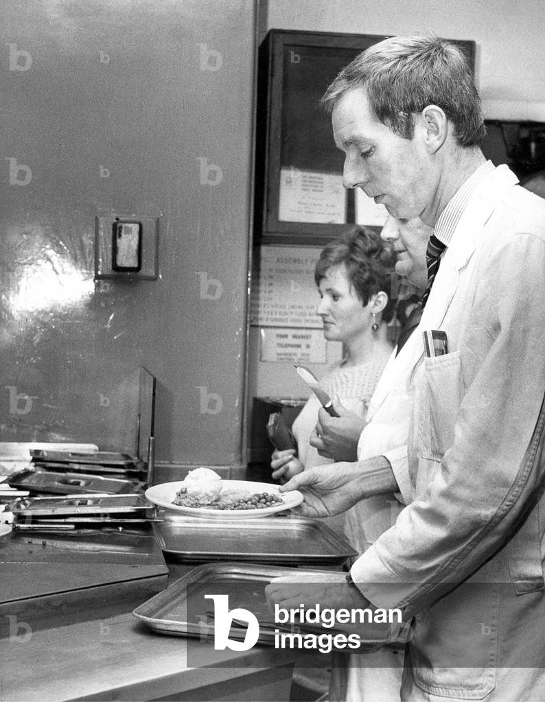 Proctor and Gambles staff in their canteen in 1968 (b/w photo)