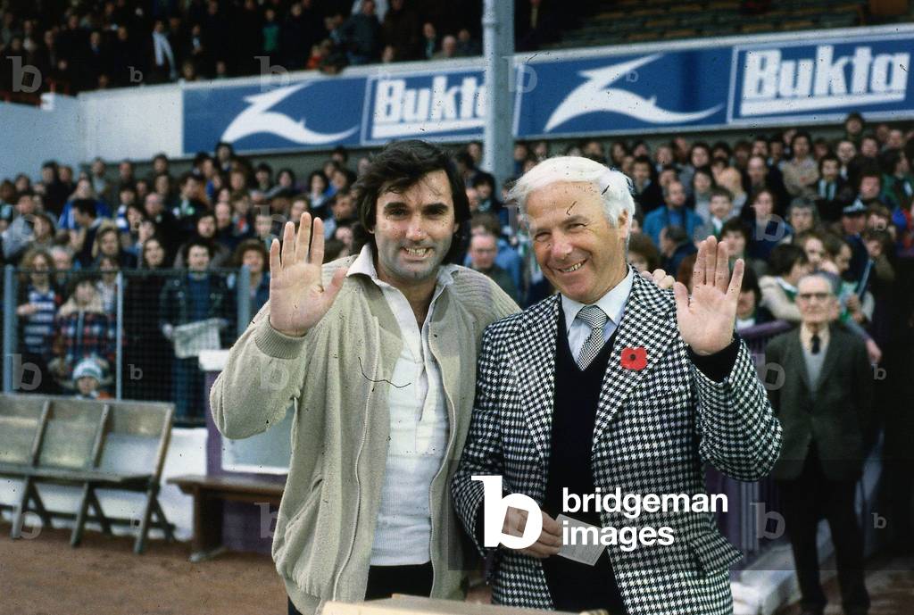 George Best with former Hibernian Famous Five centre forward Lawrie Reilly, 11th November 1979 (b/w photo)
