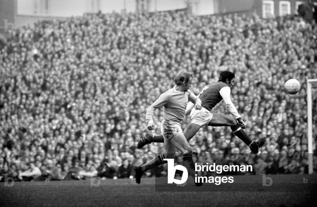 Sport Football. Arsenal vs. Manchester City. Penalty! Coty's Giant Keeper Joe Corrigan Dives at George Graham's feet and Gives Penalty away - from which Terry Neill scored. November 1969 (photo)