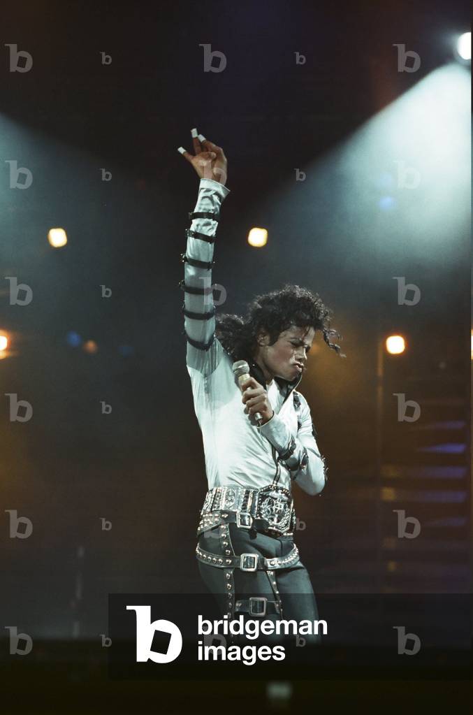 Michael Jackson in concert at Wembley 16th July 1988 (photo)