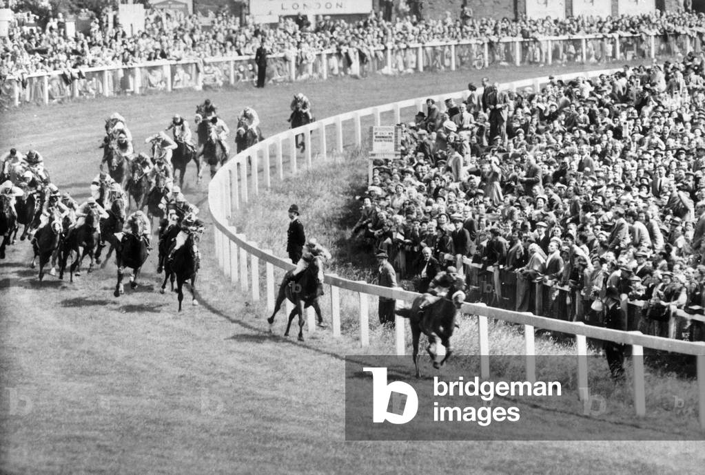 Epsom Derby, 1953 (b/w photo)
