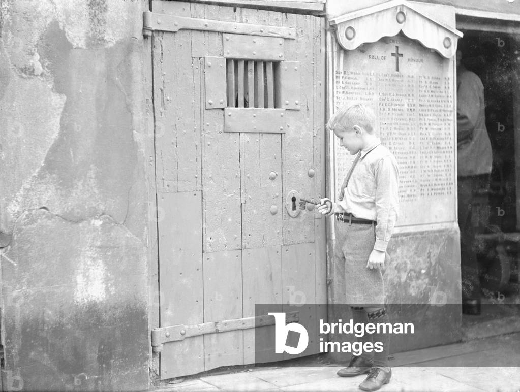The Old Watch House at Ewell, October 1933