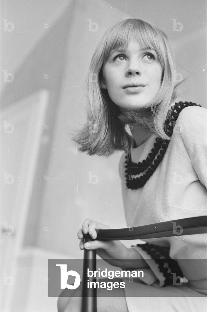 Marianne Faithfull poses for portraits. 3rd January 1965 (b/w photo)