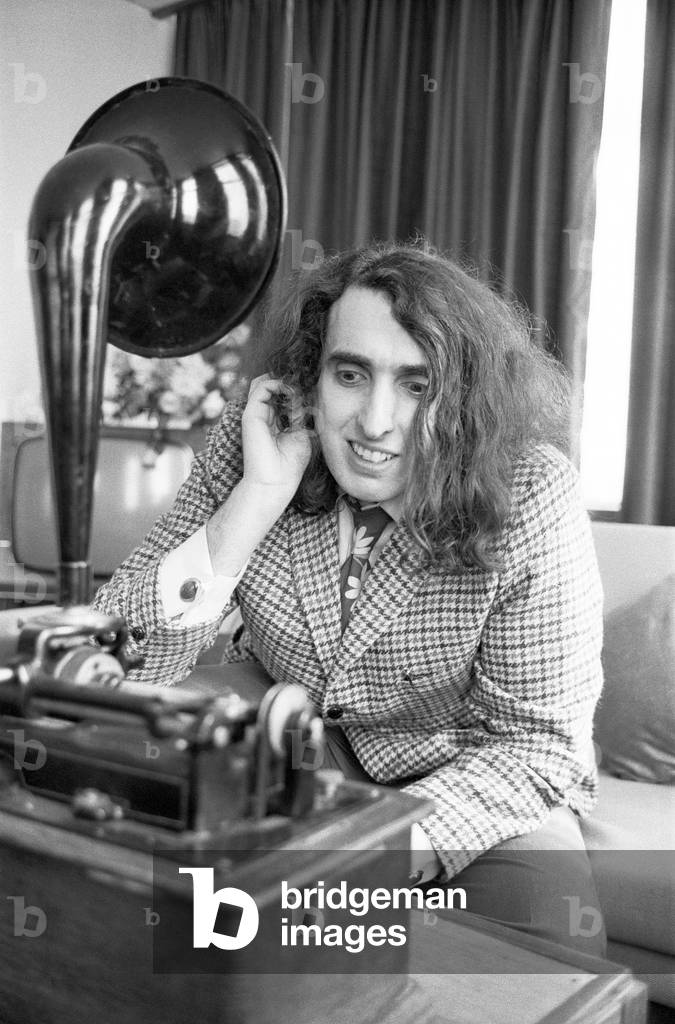 Tiny Tim (born Herbert Khaury; April 12, 1932 - November 30, 1996) was an American singer, ukulele player, and musical archivist. He was most famous for his rendition of 