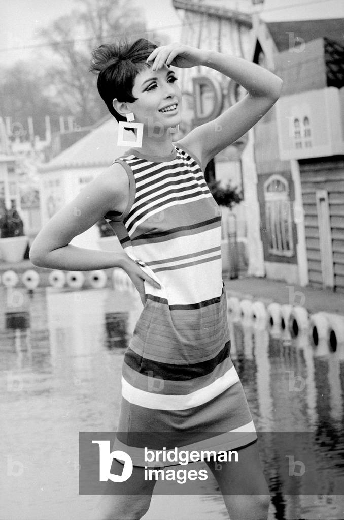 Model, Linda Keith, one time girlfriend of Keith Richards and then Jimi Hendrix April 1966 (b/w photo)