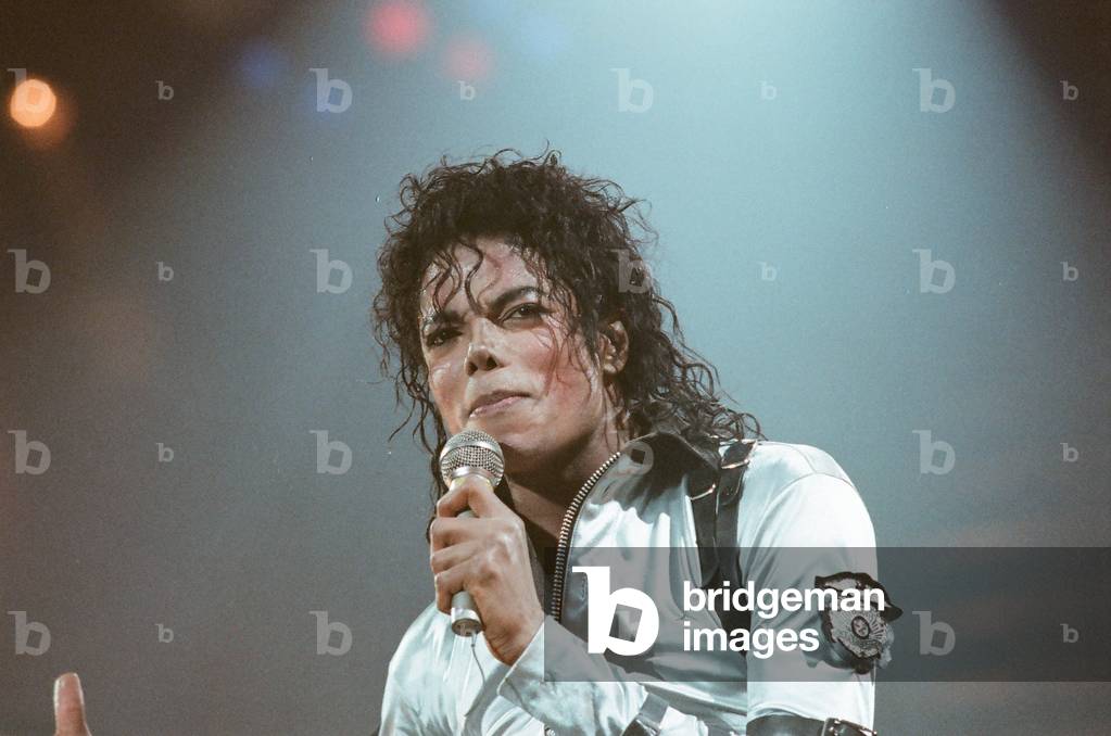 Michael Jackson in concert at Wembley. 22nd July 1988 (photo)