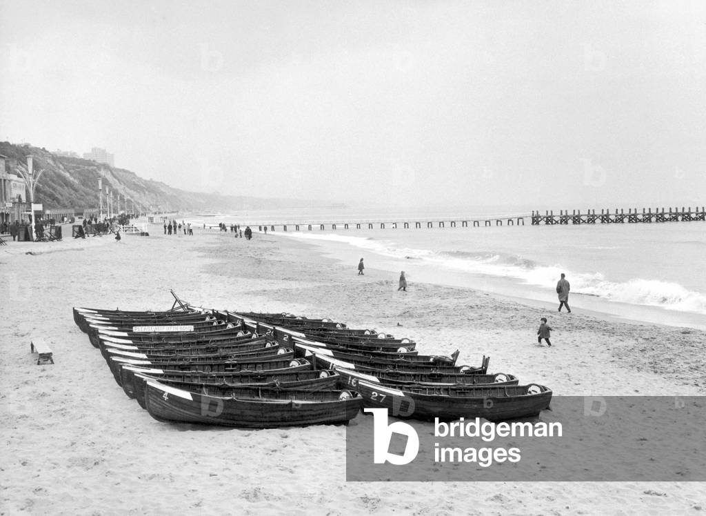Easter Sunday at Bournemouth, Dorset, 30th March 1964 (b/w photo)