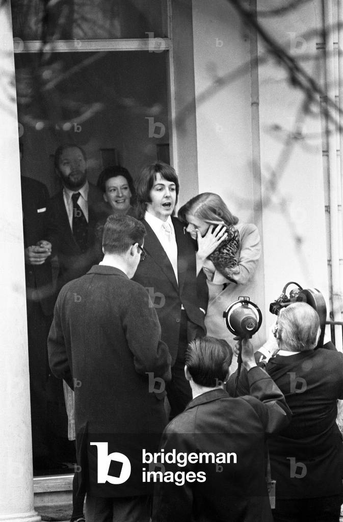 Civil Wedding of Paul McCartney & Linda Eastman, Marylebone Register Office, London, 12th March 1969.