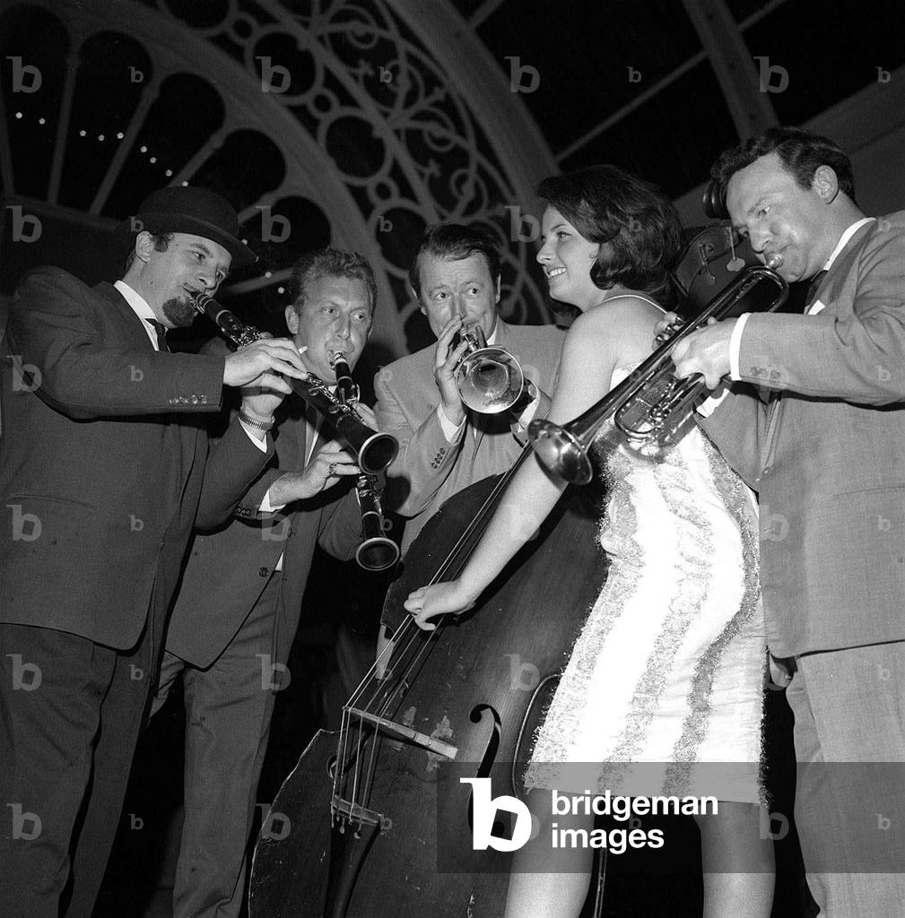 Blackpool Pop and Jazz Festival Sponsored by the Melody Makers at Blackpool's Winter Garden, June 1962 (b/w photo)