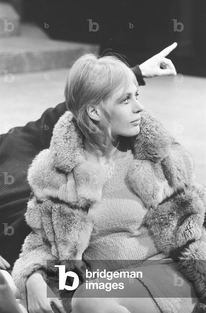 Marianne Faithfull, starring as Ophelia in Hamlet at the Chalk Farm Roundhouse in London, Press Photo-call, 13th February 1969 (b/w photo)