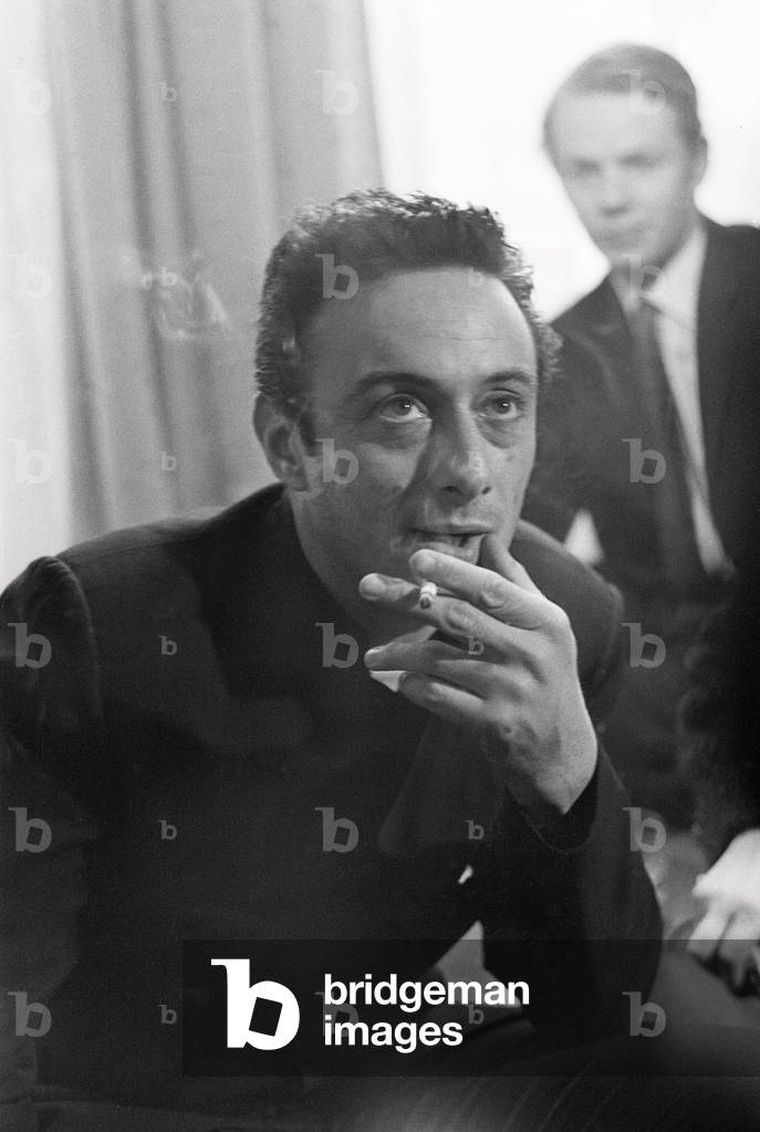 Portrait of American comedian Lenny Bruce during his visit to London.