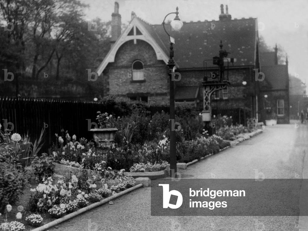 A general view of Jesmond Railway Station on 7th October 1948 (b/w photo)