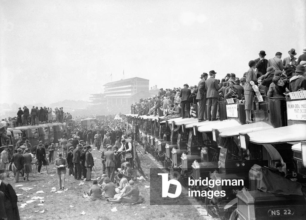 General scenes at the Epsom races, c. 1925 (b/w photo)