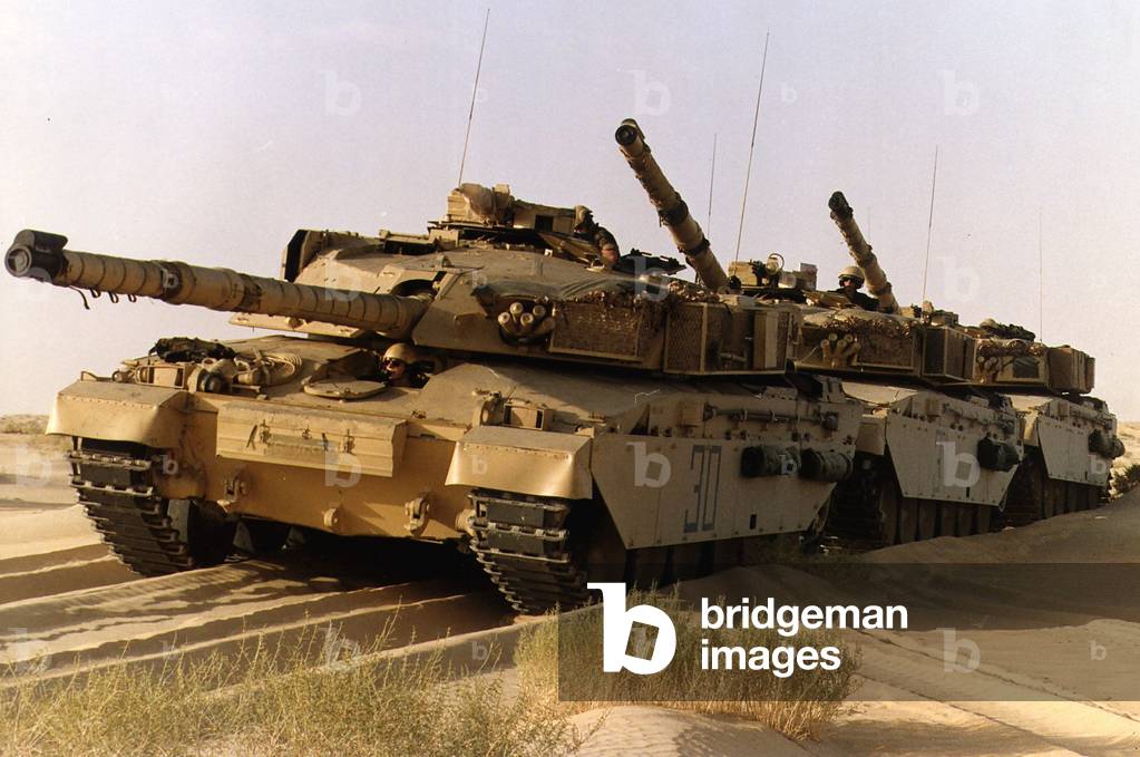 British Challenger tanks seen here preparing for operation Desert Storm in the western Saudi Arabian desert, January 1991 (photo)