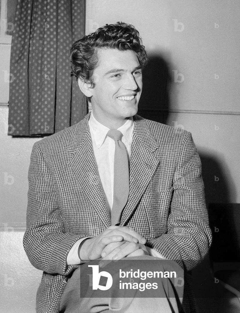 Italian film star Edmund Purdom October 1954 at the London Savoy Hotel, October 1954 (b/w photo)