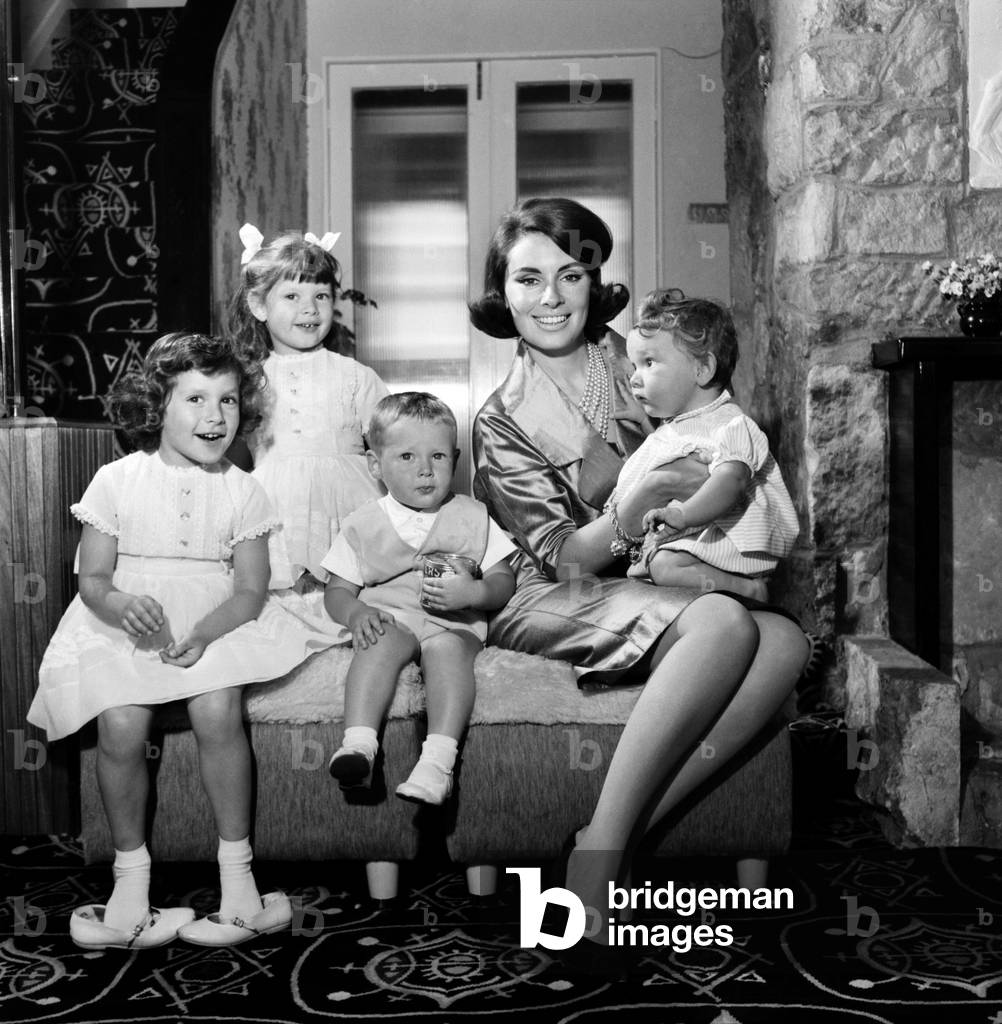 Madeleine Mono photographed at her Church Mount, Hampstead home, June 1961