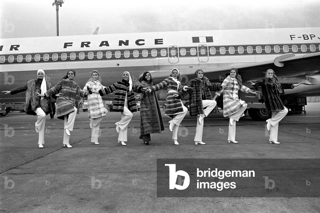 British Rail are contributing to the Lord Mayor's show with a section of a dining and sleeper car of the present system. Today at Liverpool street the Lord Mayor's show exhibit was on view. The British Rail hotesses in the show, photographed alongside the Lord Mayor's show exhibit. November 1969