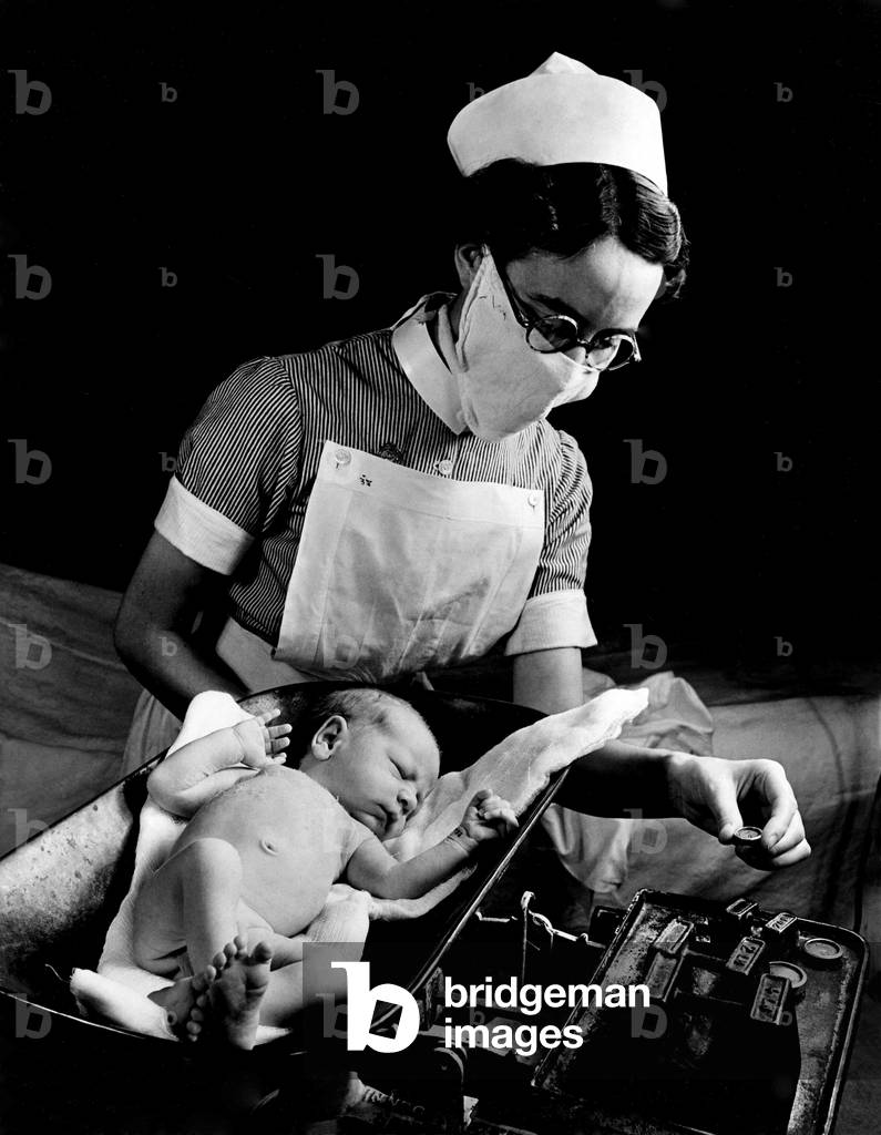 Leonard Reilly, 1 week old, at the Royal Northern Hospital. July 1943