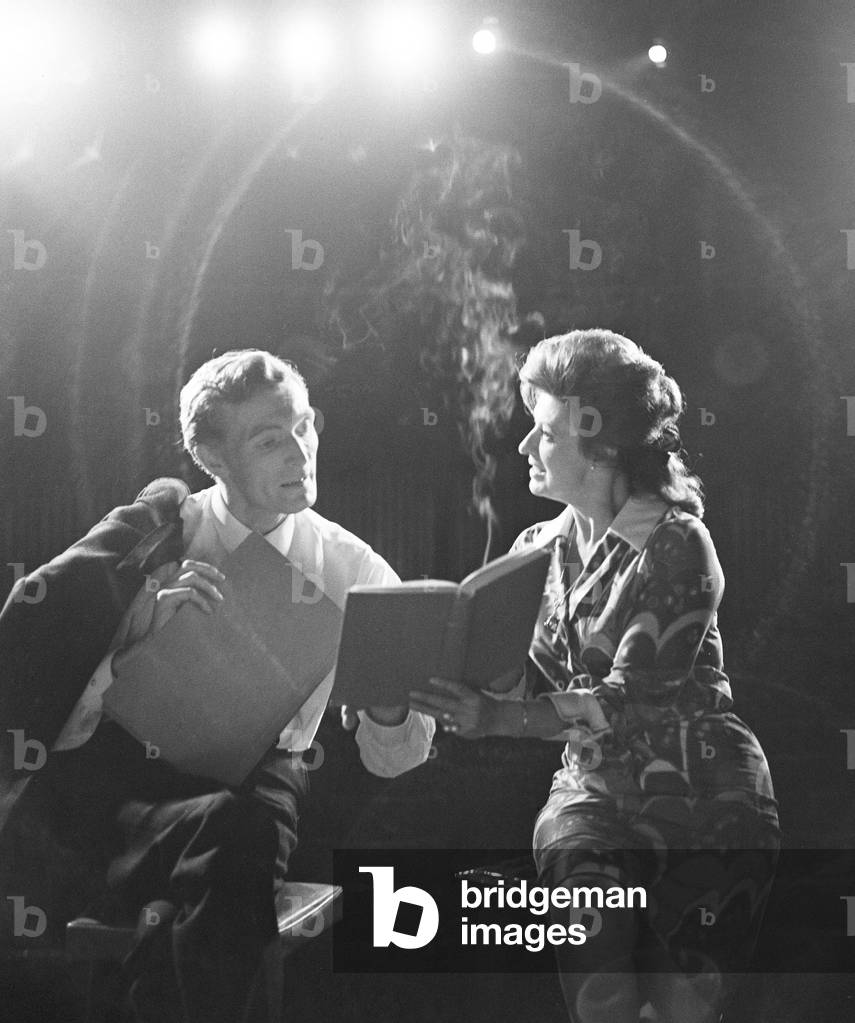 Carl Paulsen , Director of the Oldham Repertory theatre Club's Coliseum venue in Fairbottom Street, Manchester discussing the role of Coronation Street actress Pat Phoenix (right) ahead of her performance as Catherine in the Tennessee William's play 