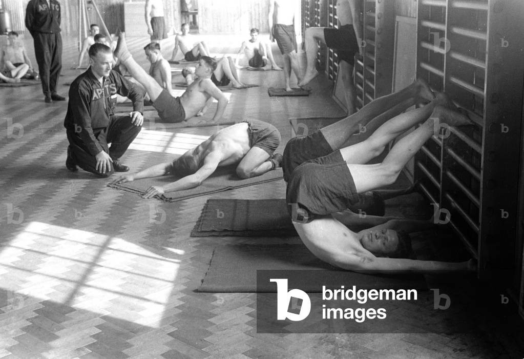 Alfieri. Army Training. No.30 Physical Development Centre. Barracks. 1942 1st May 1942