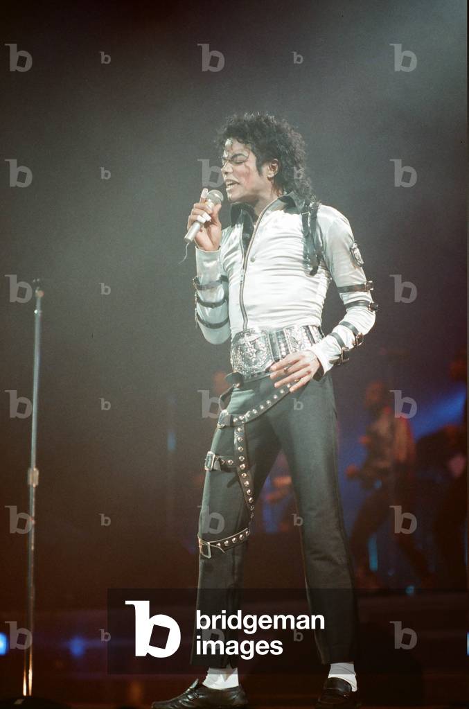 Michael Jackson in concert at Wembley. 22nd July 1988 (photo)