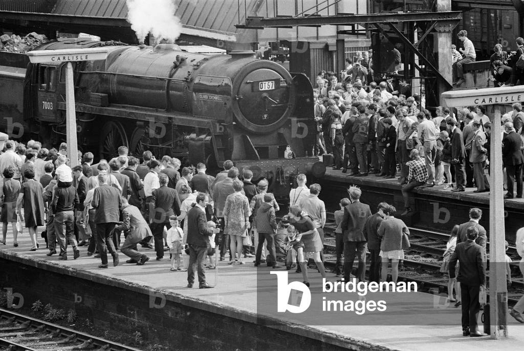 Britain's last steam locomotive passenger service. The Stanier engine 'Oliver Cromwell' Liverpool to Carlisle via Manchester, 14th August 1968 (b/w photo)