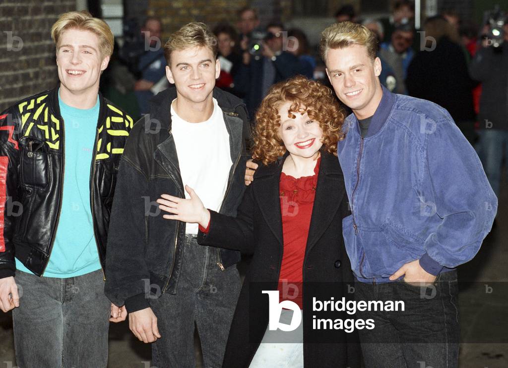 Sonia and boy band Big fun, December 1989