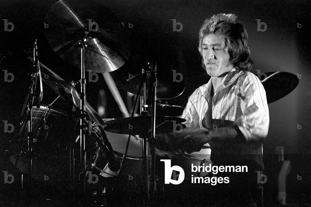 Rod Stewart and Faces. Concert in USA, April 1975