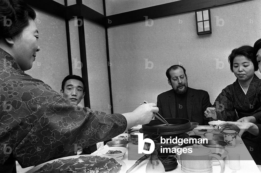 Clement Freud dining with Mitsonori Seki, c. 1968 (b/w photo)