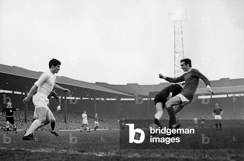 Manchester United's John Aston causes problems for the vReal Madrid defence during the European Cup Semi Final match at Old Trafford. United won the game 1-0. April 1968 (photo)
