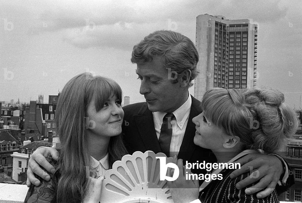 Michael Caine actor July 1965 with other members of the cast of Alfie: Julia Foster and Jane Asher, 1965 (b/w photo)