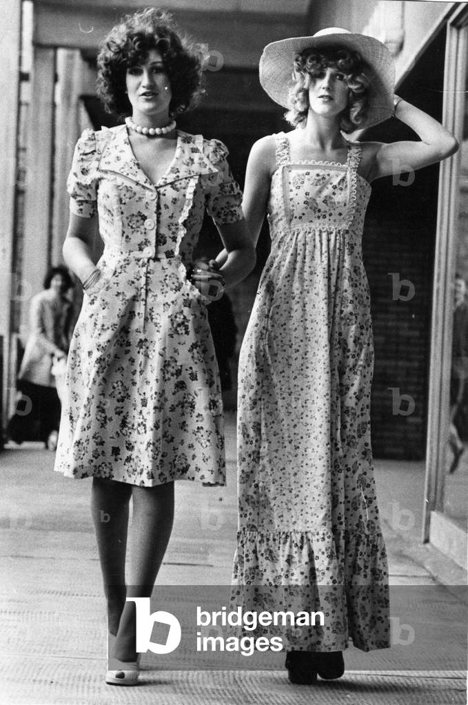 Models Maureen and Carol in dflowery summer dresses