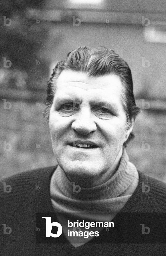Tommy Cooper, pictured at home, February 1979 (b/w photo)