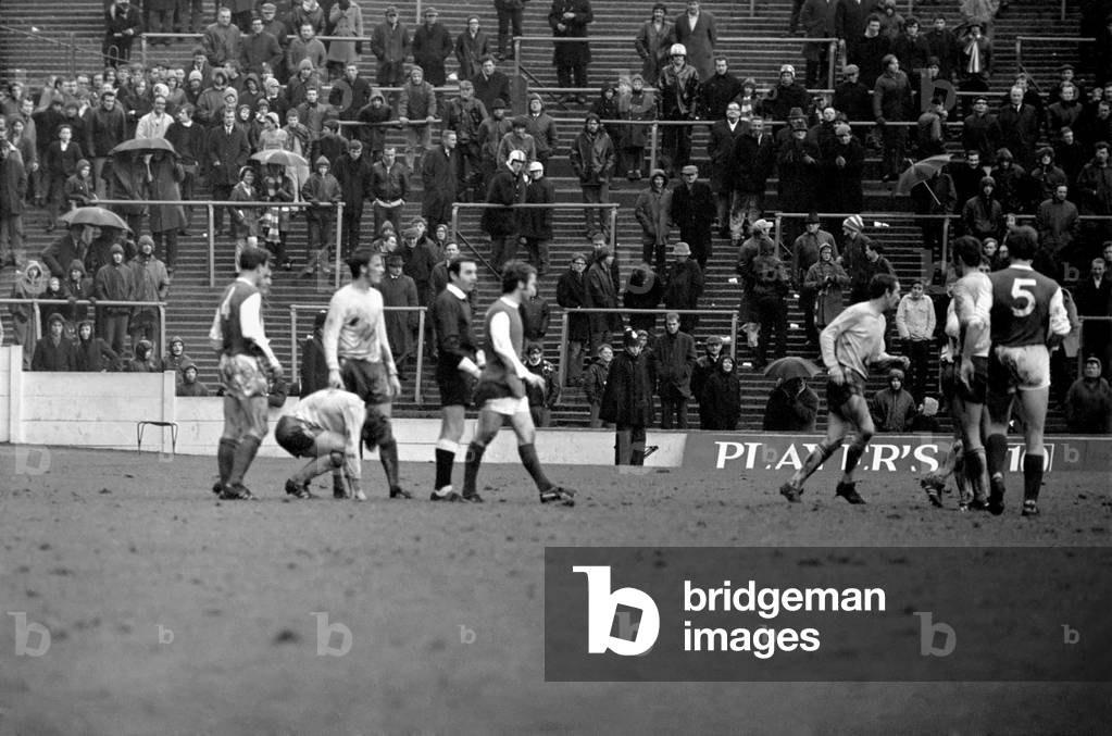 English League Division match at HillsboroughSheffield Wednesday 1 v Chelsea 3Reaction after Tony Coleman was involved a scuffle with a Chelsea player. November 1969 (photo)