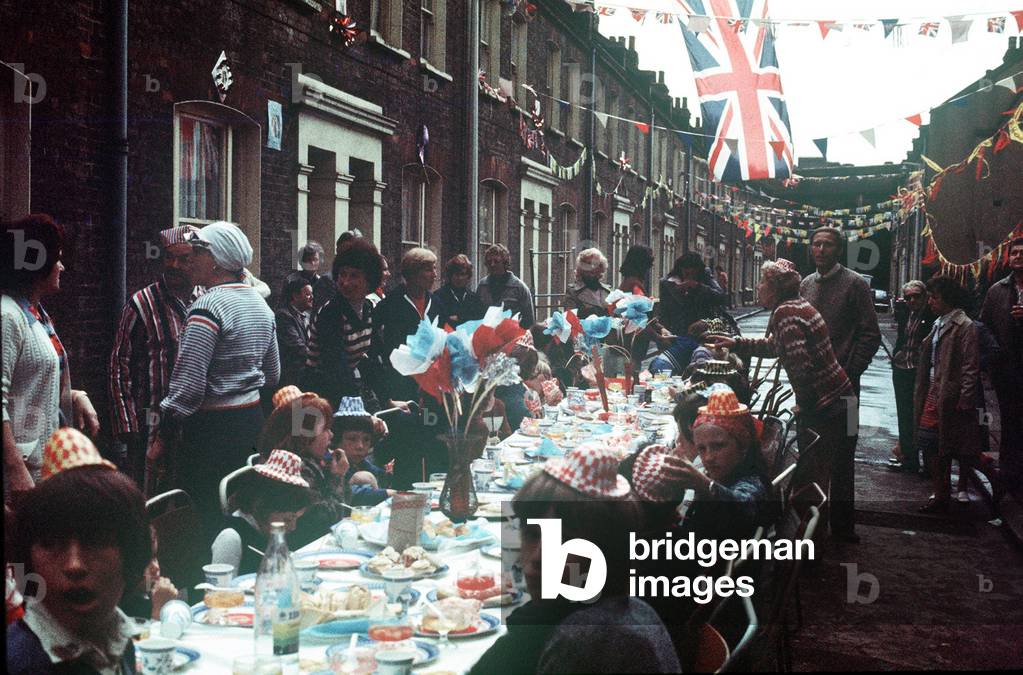 Silver Jubilee street party in Deptford, June 1977 (photo)