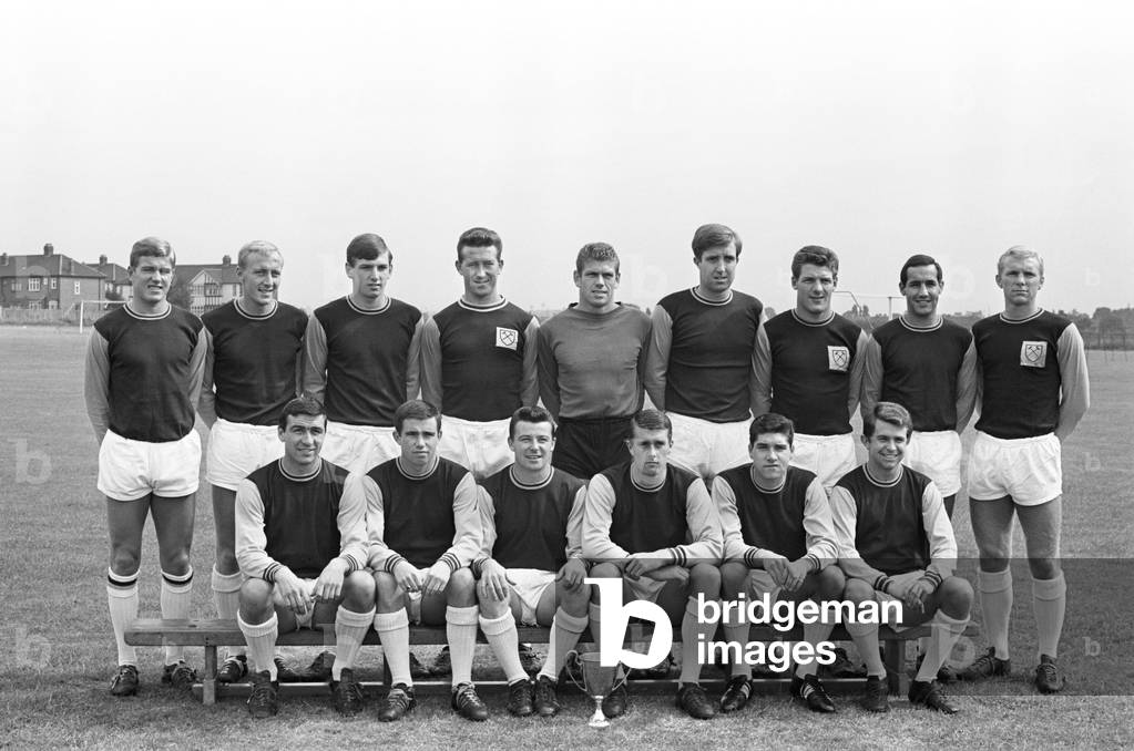 West Ham FC team line up. 1963 (photo)