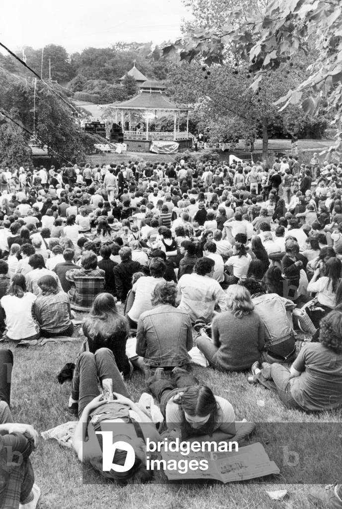 Larks in the Park, Music Festival, Sefton Park, Liverpool, 24th August 1984 (b/w photo)