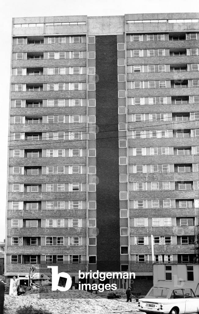 Mill House high rise flats at Spital Tongues in Newcastle 20 September 1967