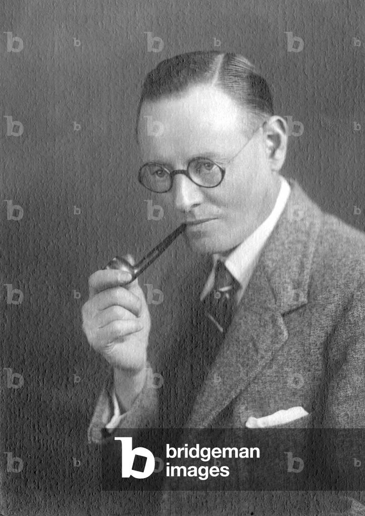 Tom Grant, Daily Mirror Photographer, c. 1920 (b/w photo)